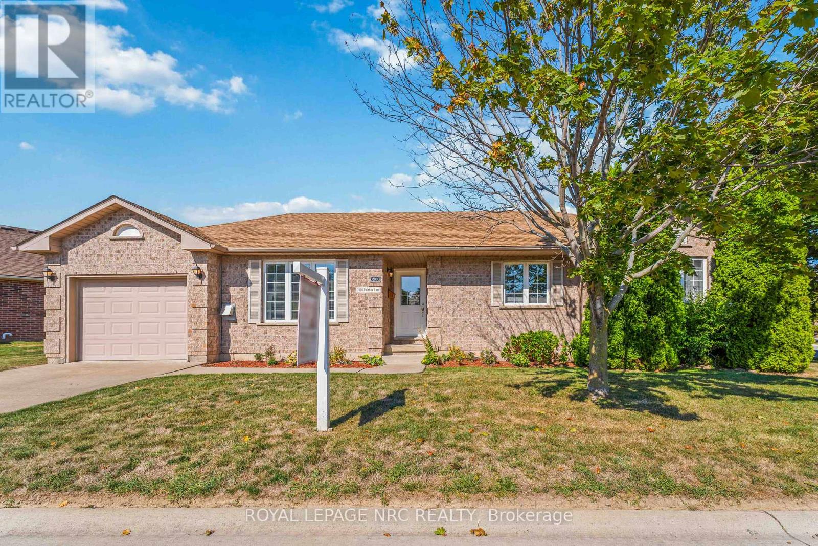 3900 Rainbow Lane, Lincoln, Ontario  L0R 2C0 - Photo 1 - X12474018