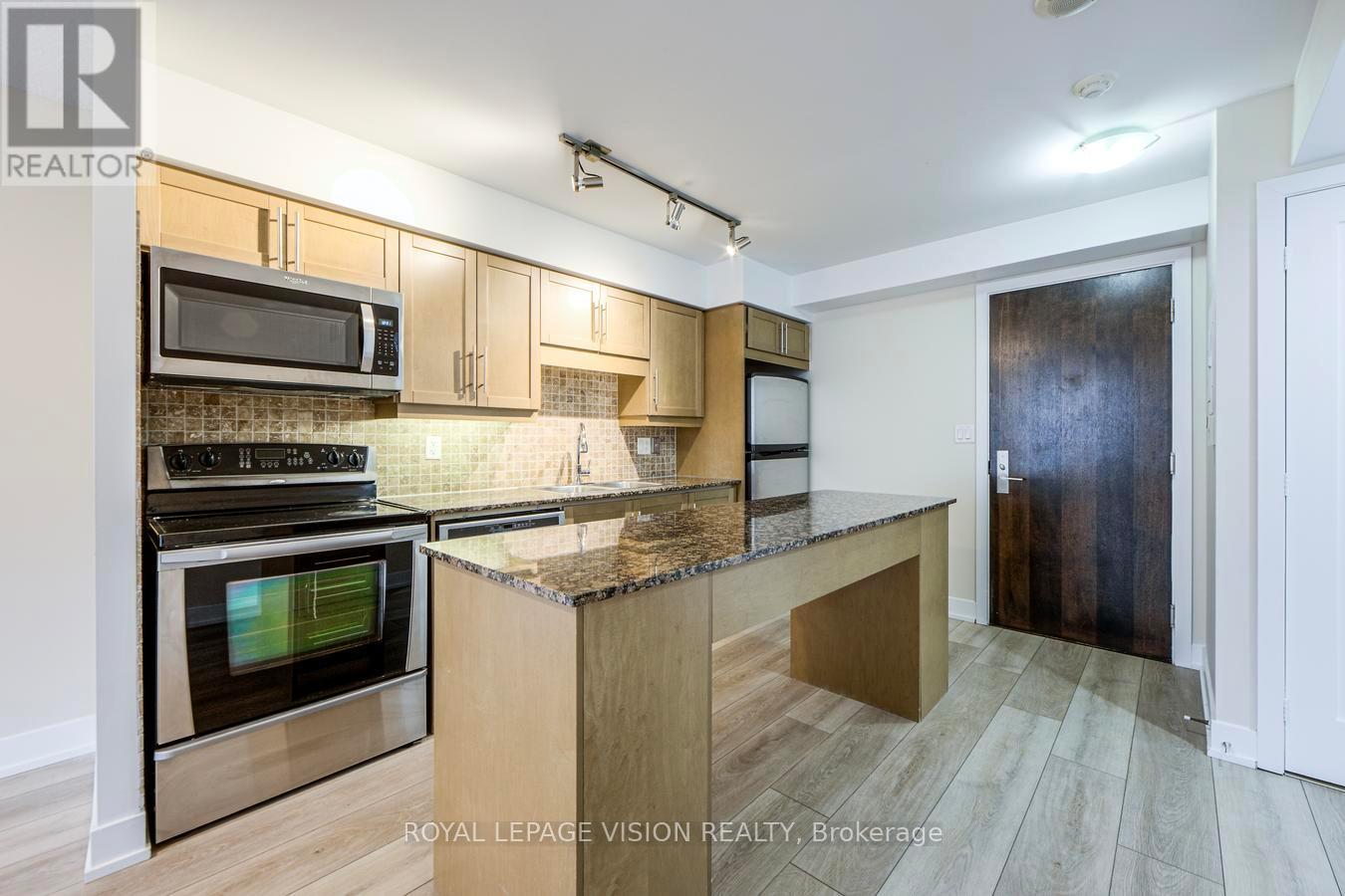 1811 - 20 Blue Jays Way, Toronto, Ontario  M5V 3W6 - Photo 11 - C12473879