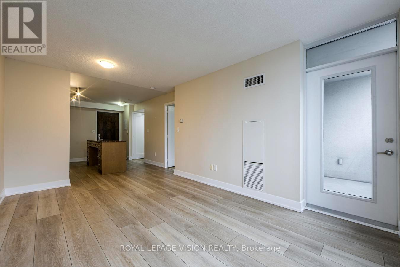 1811 - 20 Blue Jays Way, Toronto, Ontario  M5V 3W6 - Photo 14 - C12473879