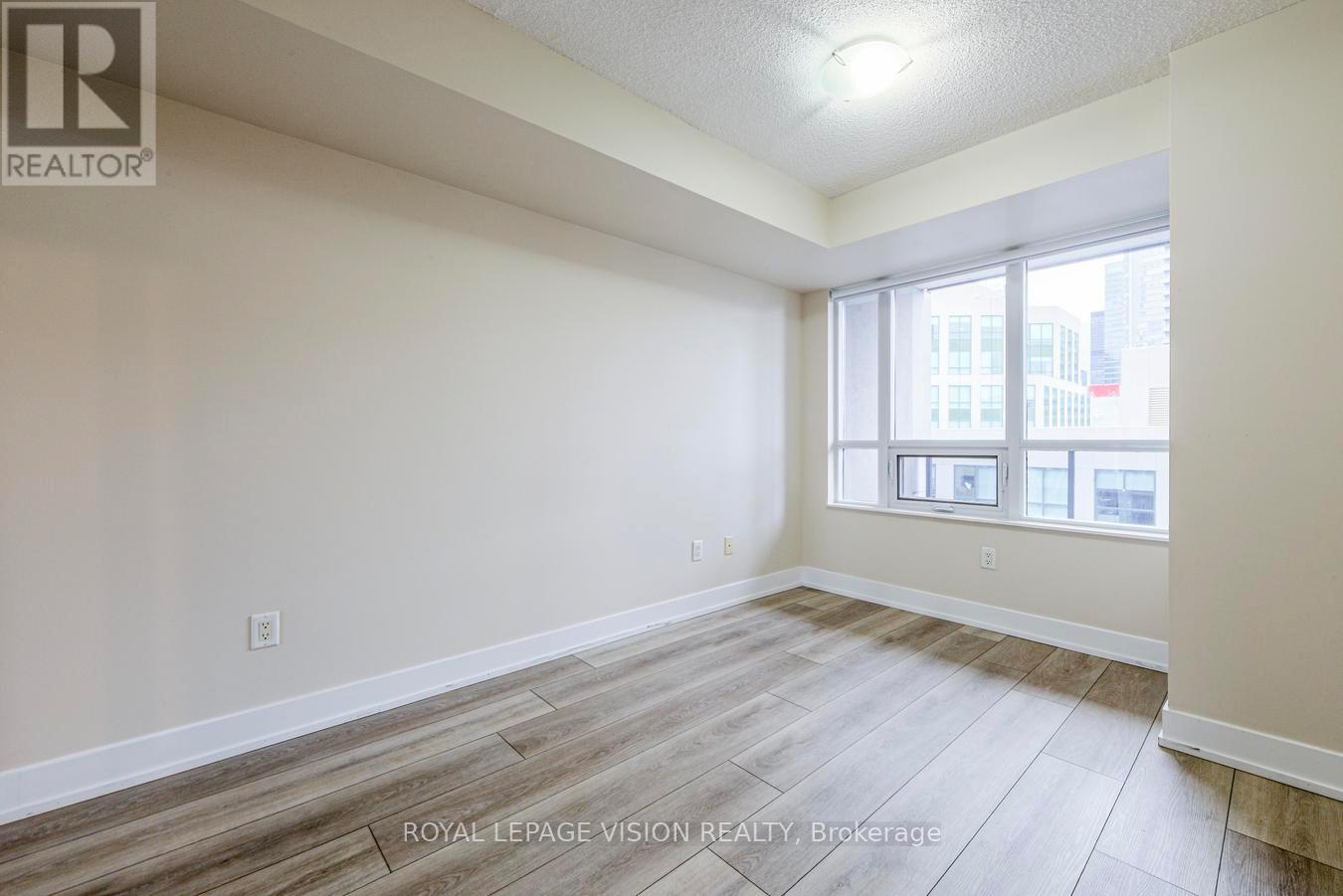1811 - 20 Blue Jays Way, Toronto, Ontario  M5V 3W6 - Photo 16 - C12473879