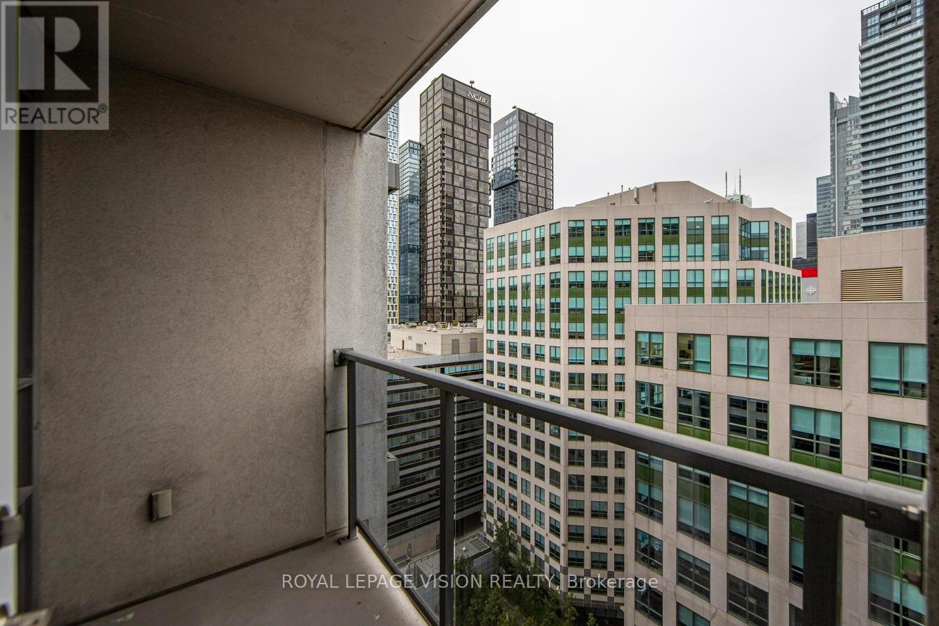 1811 - 20 Blue Jays Way, Toronto, Ontario  M5V 3W6 - Photo 23 - C12473879