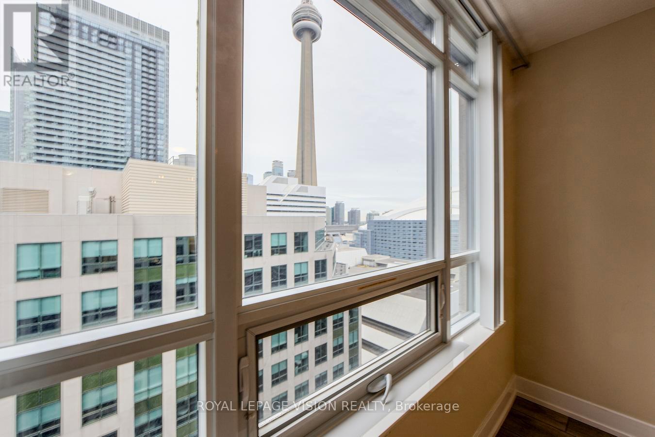 1811 - 20 Blue Jays Way, Toronto, Ontario  M5V 3W6 - Photo 26 - C12473879