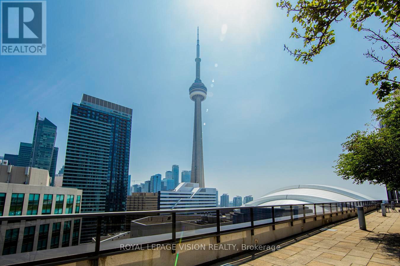 1811 - 20 Blue Jays Way, Toronto, Ontario  M5V 3W6 - Photo 31 - C12473879