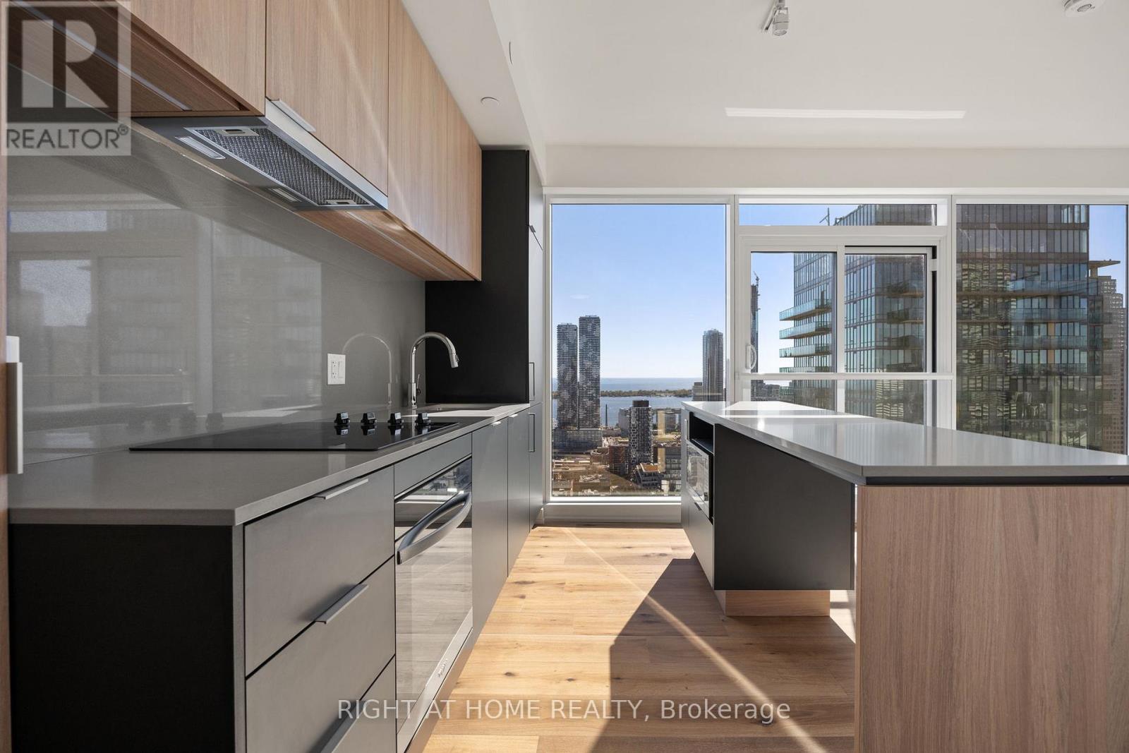 4608 - 89 Church Street, Toronto, Ontario  M5C 0B7 - Photo 2 - C12473909