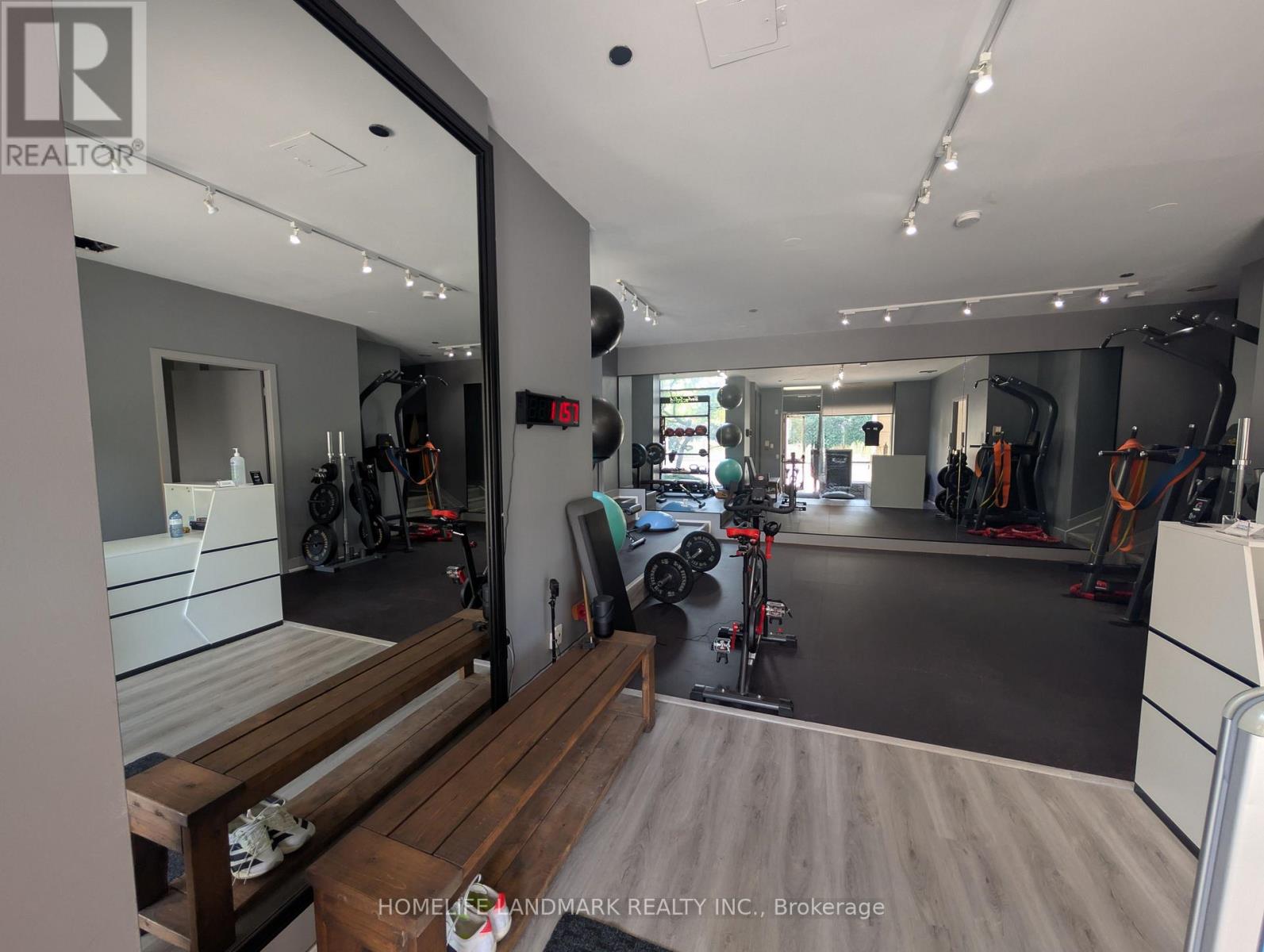 510 Queens Quay W, Toronto, Ontario  M5V 0K6 - Photo 2 - C12473924