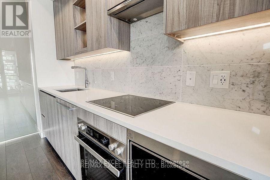 2001 - 85 Mcmahon Drive, Toronto (Bayview Village), Ontario  M2K 0H1 - Photo 13 - C12473927