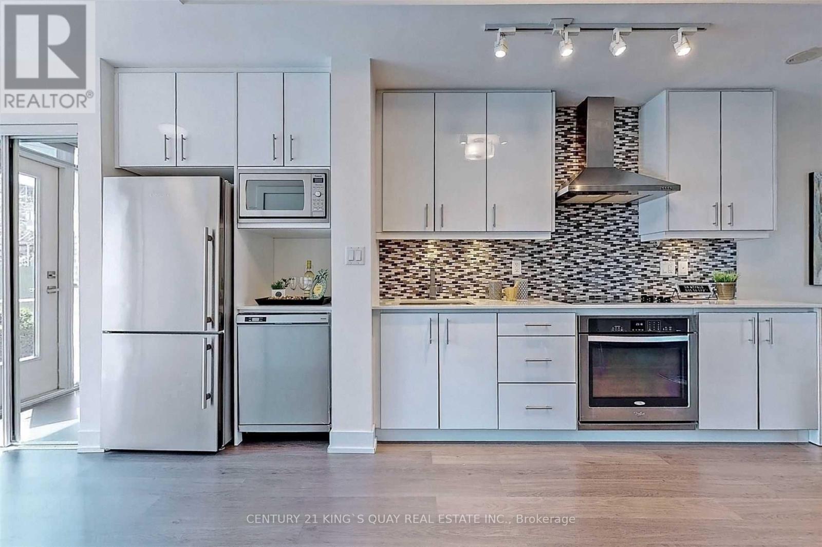 107 - 75 The Donway Way W, Toronto, Ontario  M3C 2E9 - Photo 6 - C12473934