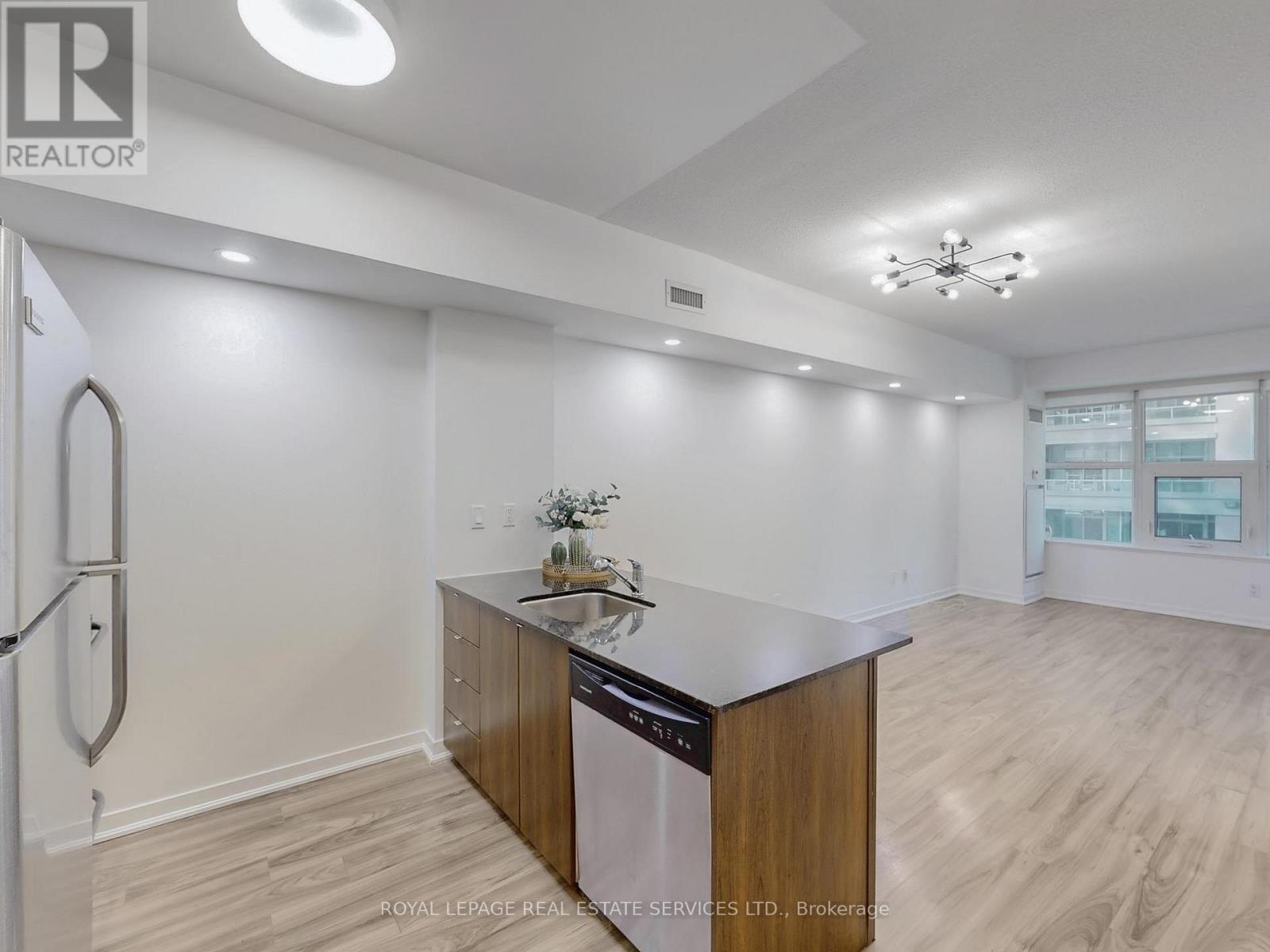 209 - 59 East Liberty Street, Toronto (Niagara), Ontario  M6K 3R1 - Photo 14 - C12473940