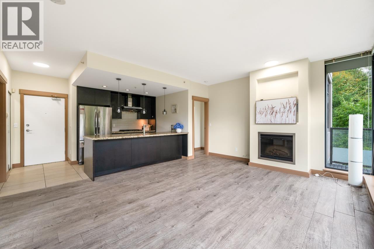 307 7088 18th Avenue, Burnaby, British Columbia  V3N 0A2 - Photo 4 - R3060402