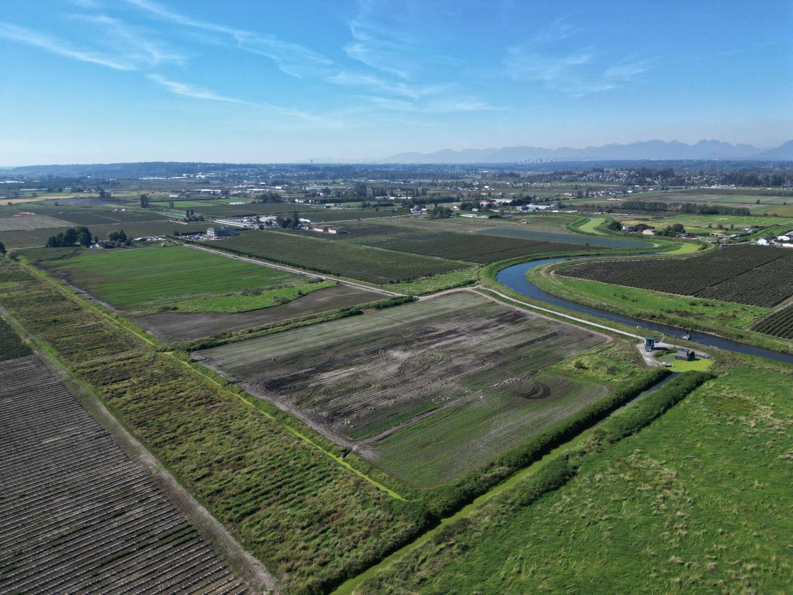 4444 168 Street, Surrey, British Columbia  V3Z 1E3 - Photo 14 - R3060168