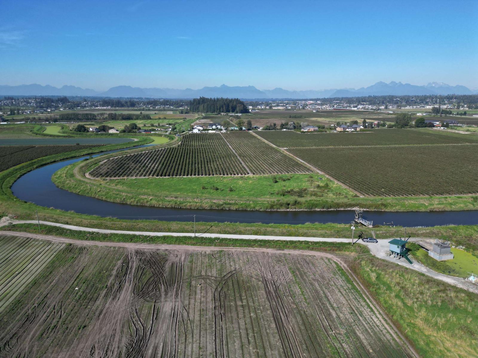 4444 168 Street, Surrey, British Columbia  V3Z 1E3 - Photo 16 - R3060168