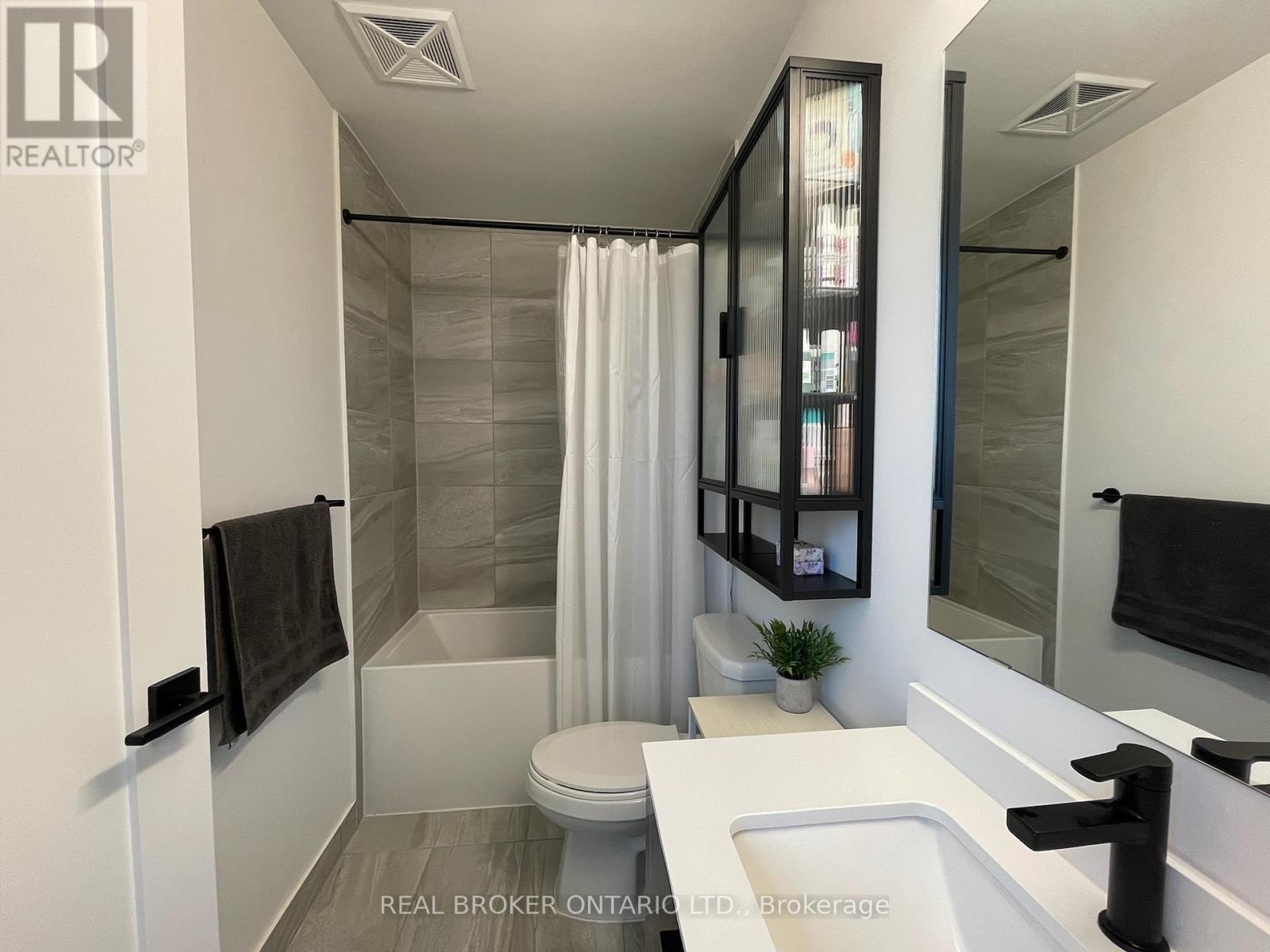 903 - 2369 Danforth Avenue, Toronto, Ontario  M4C 0B1 - Photo 11 - E12473882