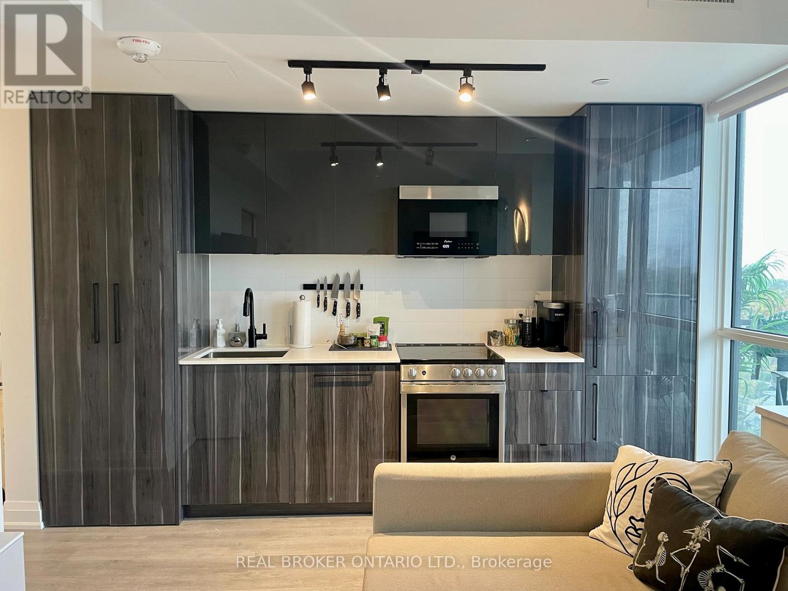 903 - 2369 Danforth Avenue, Toronto, Ontario  M4C 0B1 - Photo 4 - E12473882