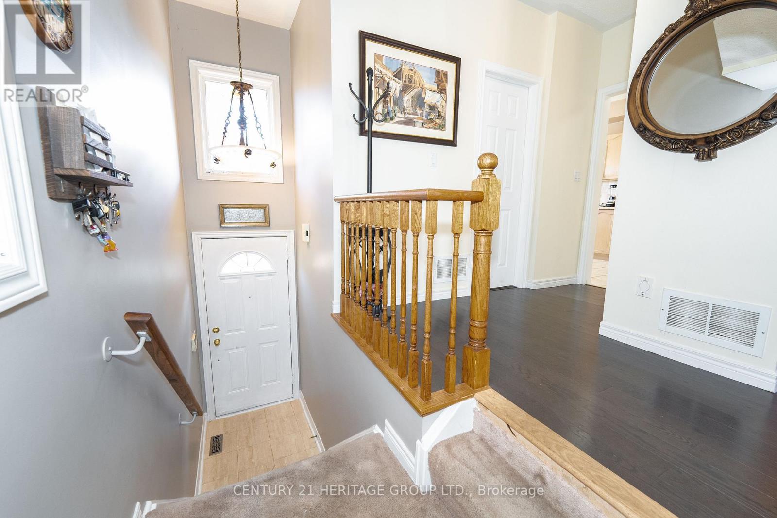 18 Orchid Road, Markham (Commerce Valley), Ontario  L3T 7T6 - Photo 11 - N12473888