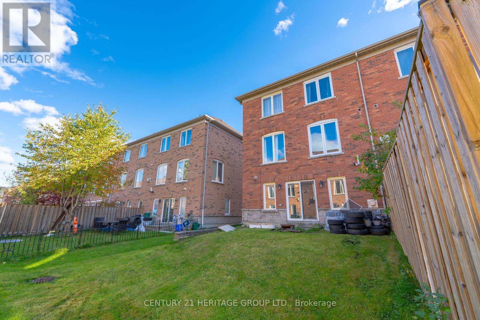 18 Orchid Road, Markham (Commerce Valley), Ontario  L3T 7T6 - Photo 38 - N12473888