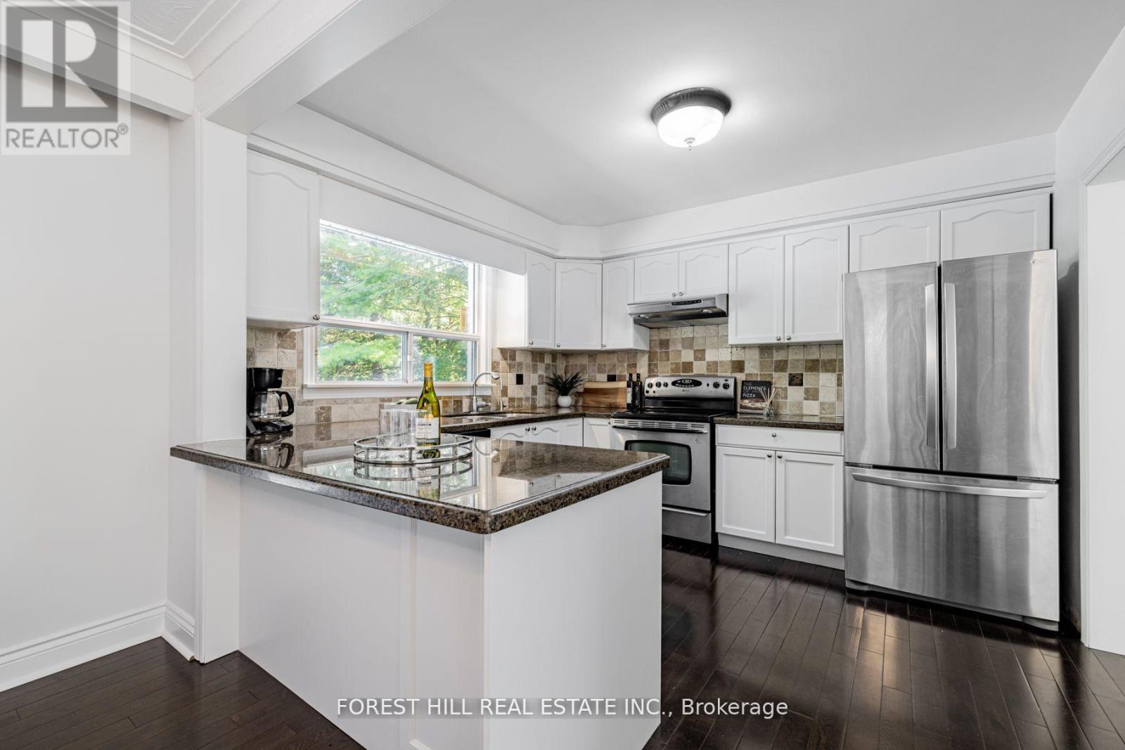 4 Dalmeny Road, Markham (Grandview), Ontario  L3T 1L9 - Photo 3 - N12473928