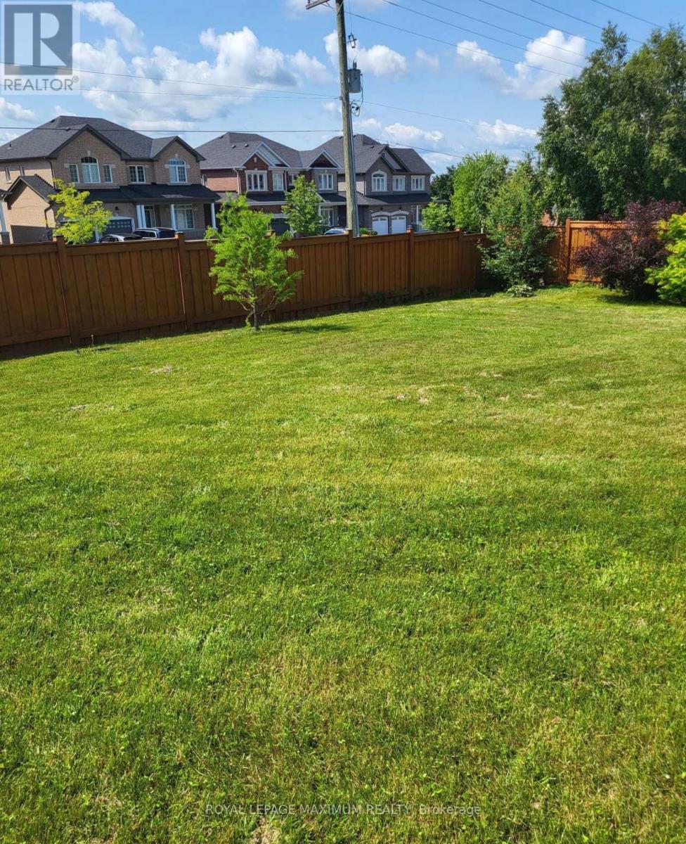 2 Philson Court, Innisfil, Ontario  L0L 1L0 - Photo 18 - N12473961