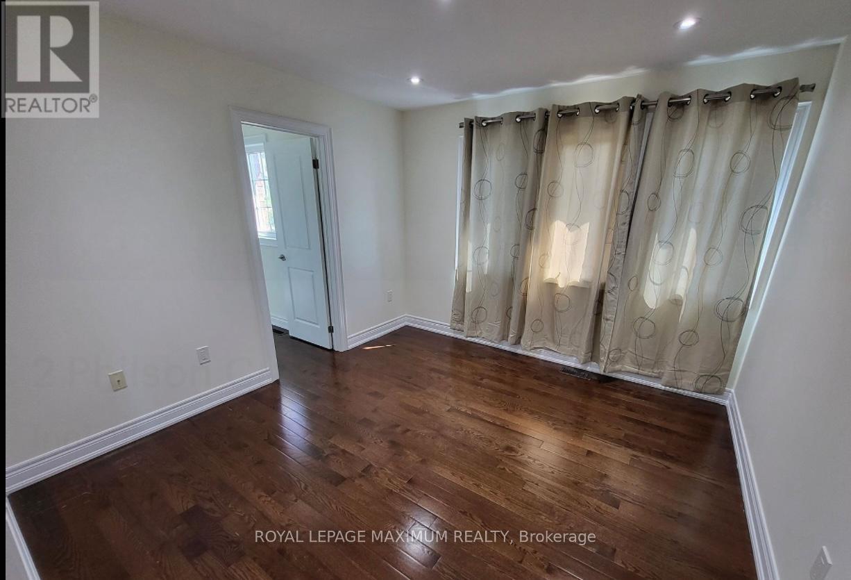 2 Philson Court, Innisfil, Ontario  L0L 1L0 - Photo 9 - N12473961