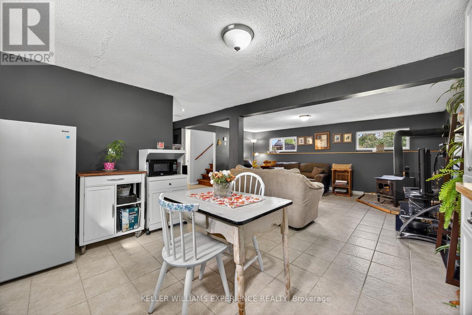 10 Conder Drive, Oro-Medonte, Ontario  L0K 1E0 - Photo 19 - S12473922