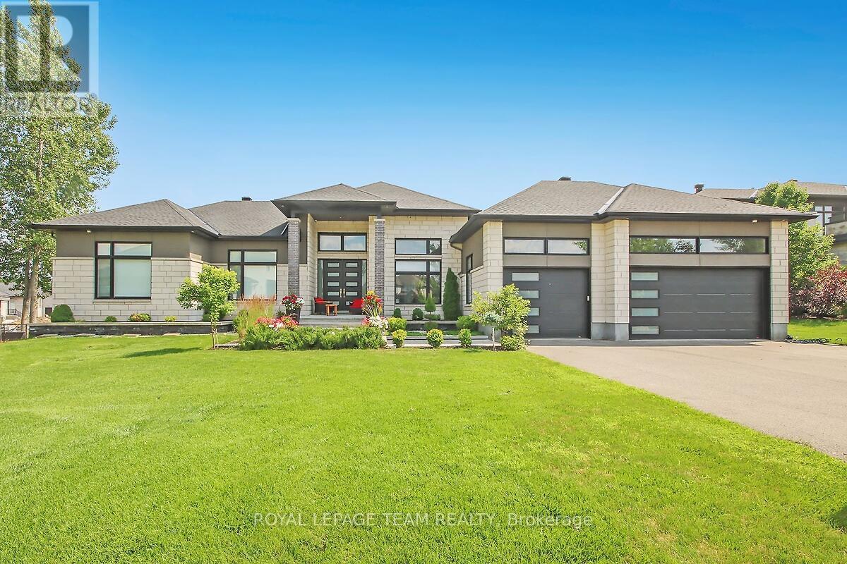 525 LEIMERK COURT, Ottawa, Ontario