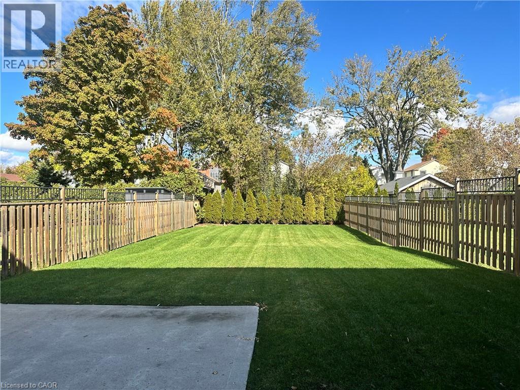 215 Main Street W, Dunnville, Ontario  N1A 1W2 - Photo 39 - 40780811