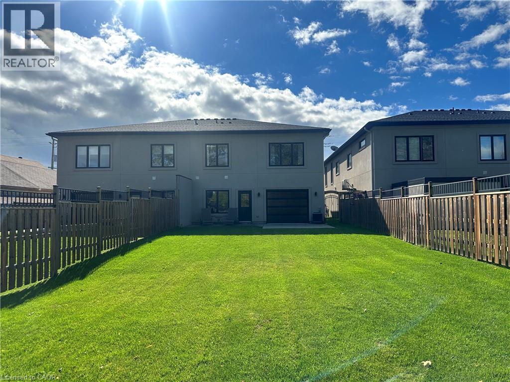 215 Main Street W, Dunnville, Ontario  N1A 1W2 - Photo 40 - 40780811