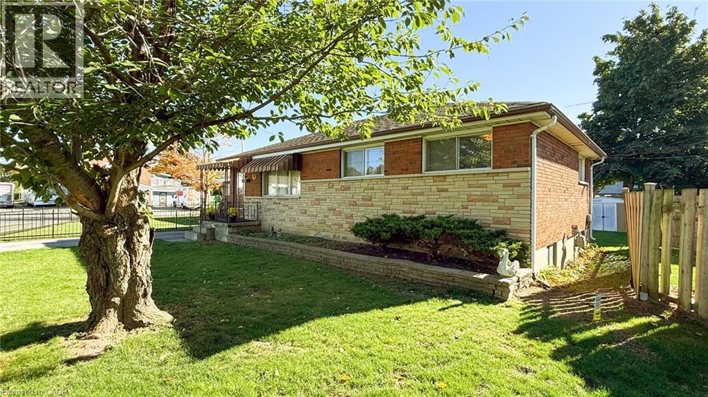 78 Dorothy Street, Brantford, Ontario  N3S 1H2 - Photo 3 - 40779665