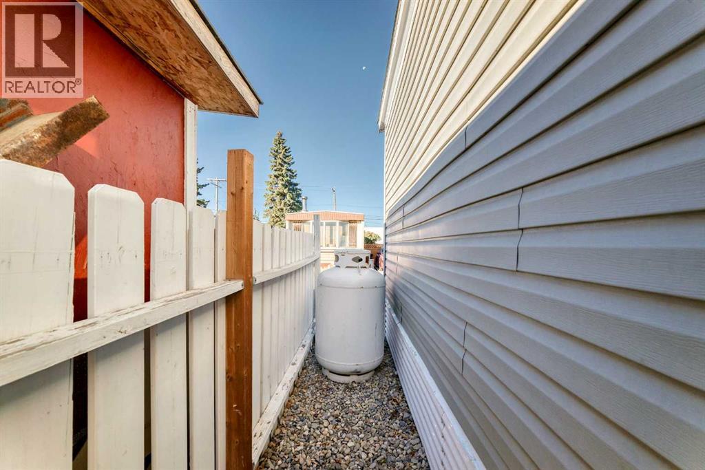 27, 2106 50 Avenue Se, Calgary, Alberta  T2B 1M7 - Photo 40 - A2264153