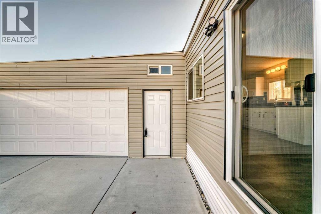 27, 2106 50 Avenue Se, Calgary, Alberta  T2B 1M7 - Photo 3 - A2264153