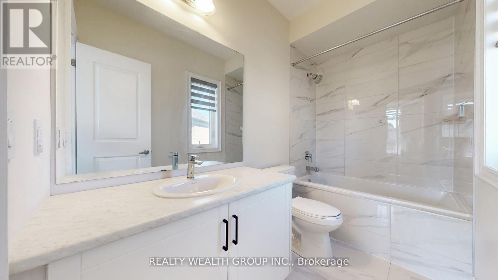 2421 Irene Crescent, Oakville, Ontario  L6H 7C5 - Photo 28 - W12473894