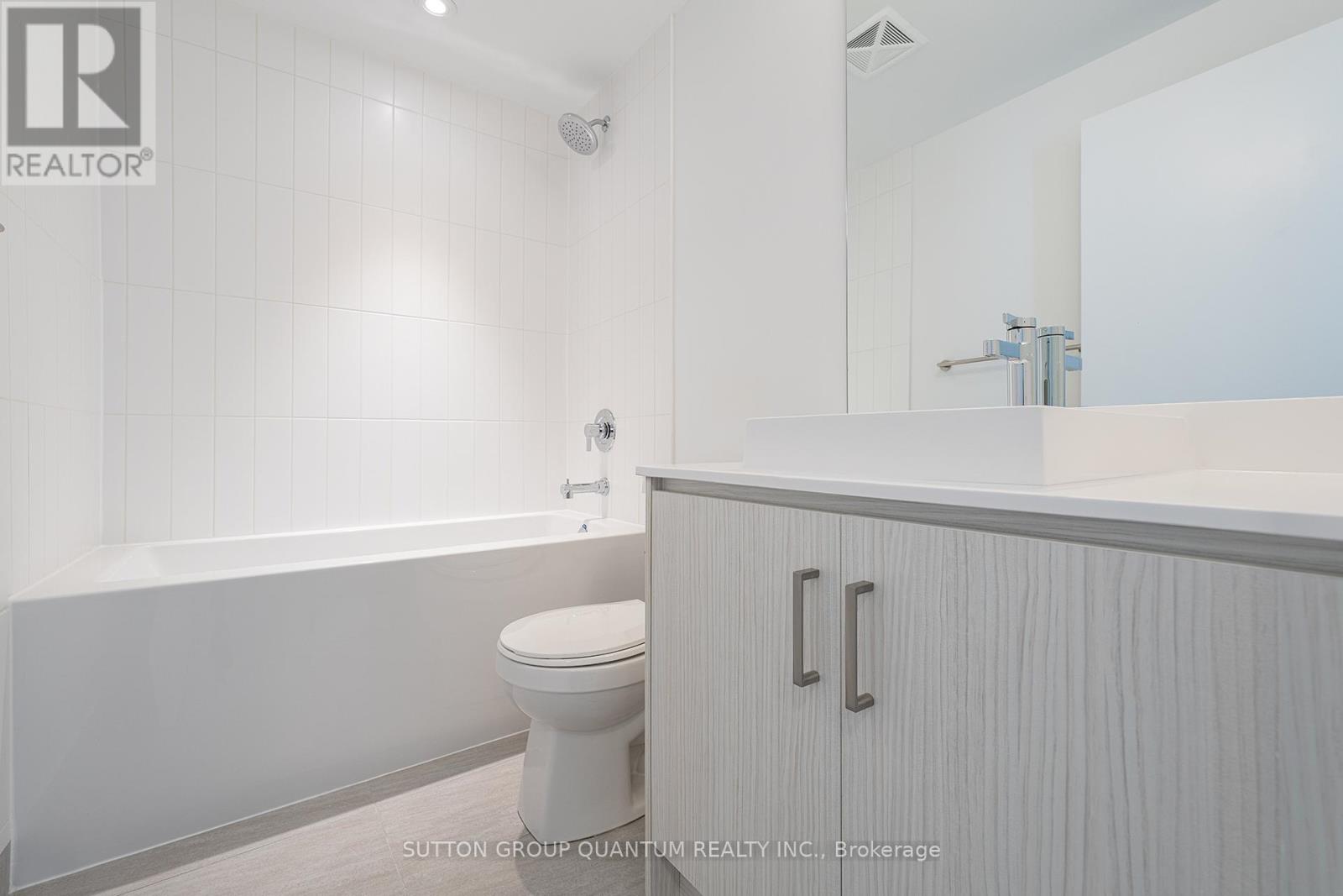 422 - 251 Manitoba Street, Toronto, Ontario  M8Y 0C7 - Photo 13 - W12473903