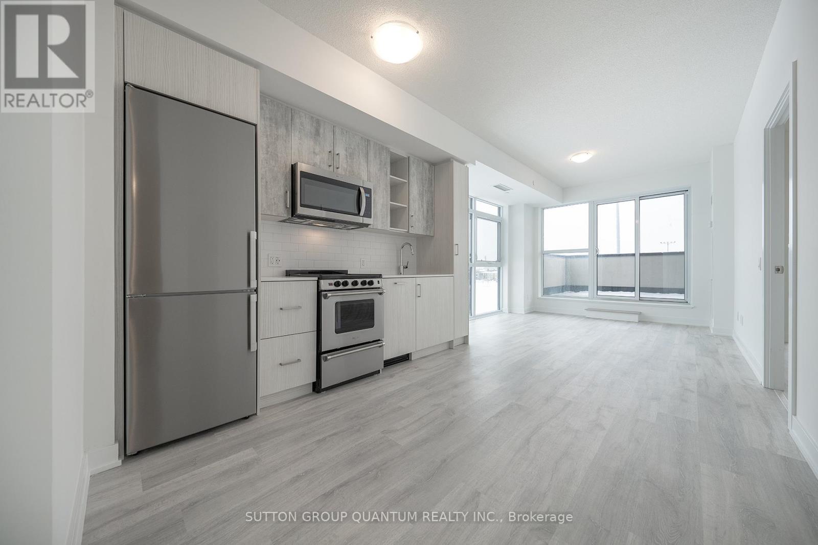422 - 251 Manitoba Street, Toronto, Ontario  M8Y 0C7 - Photo 3 - W12473903