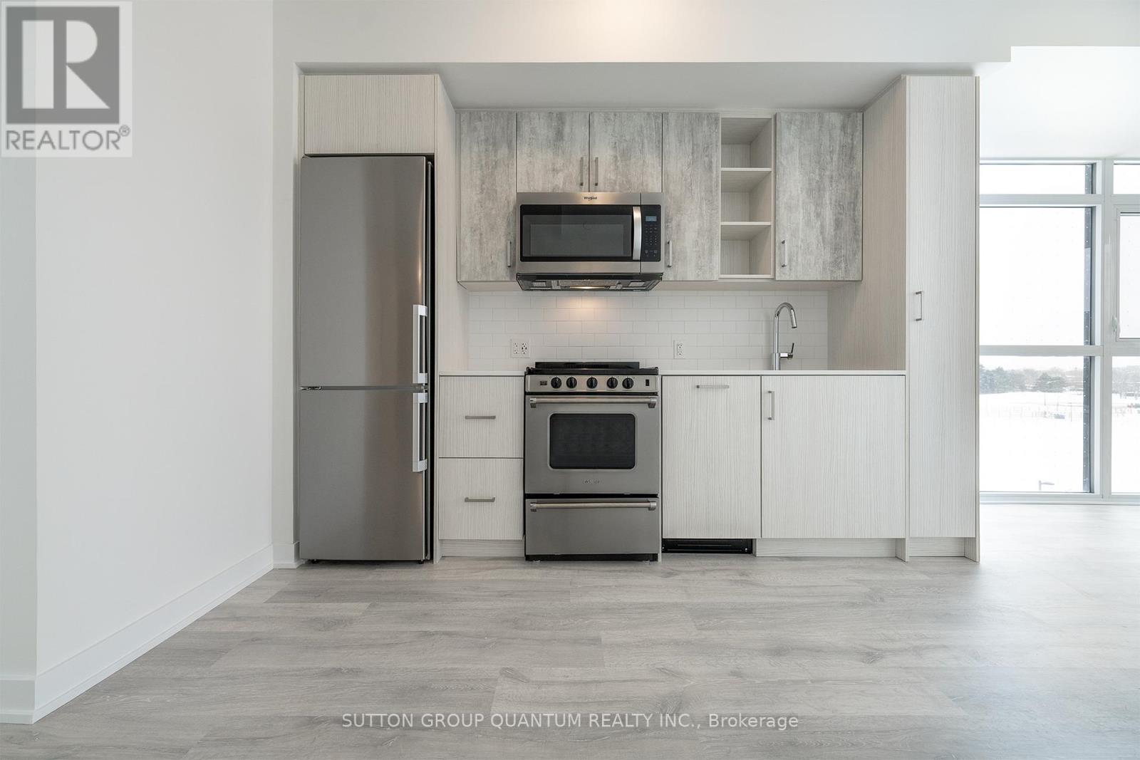 422 - 251 Manitoba Street, Toronto, Ontario  M8Y 0C7 - Photo 4 - W12473903