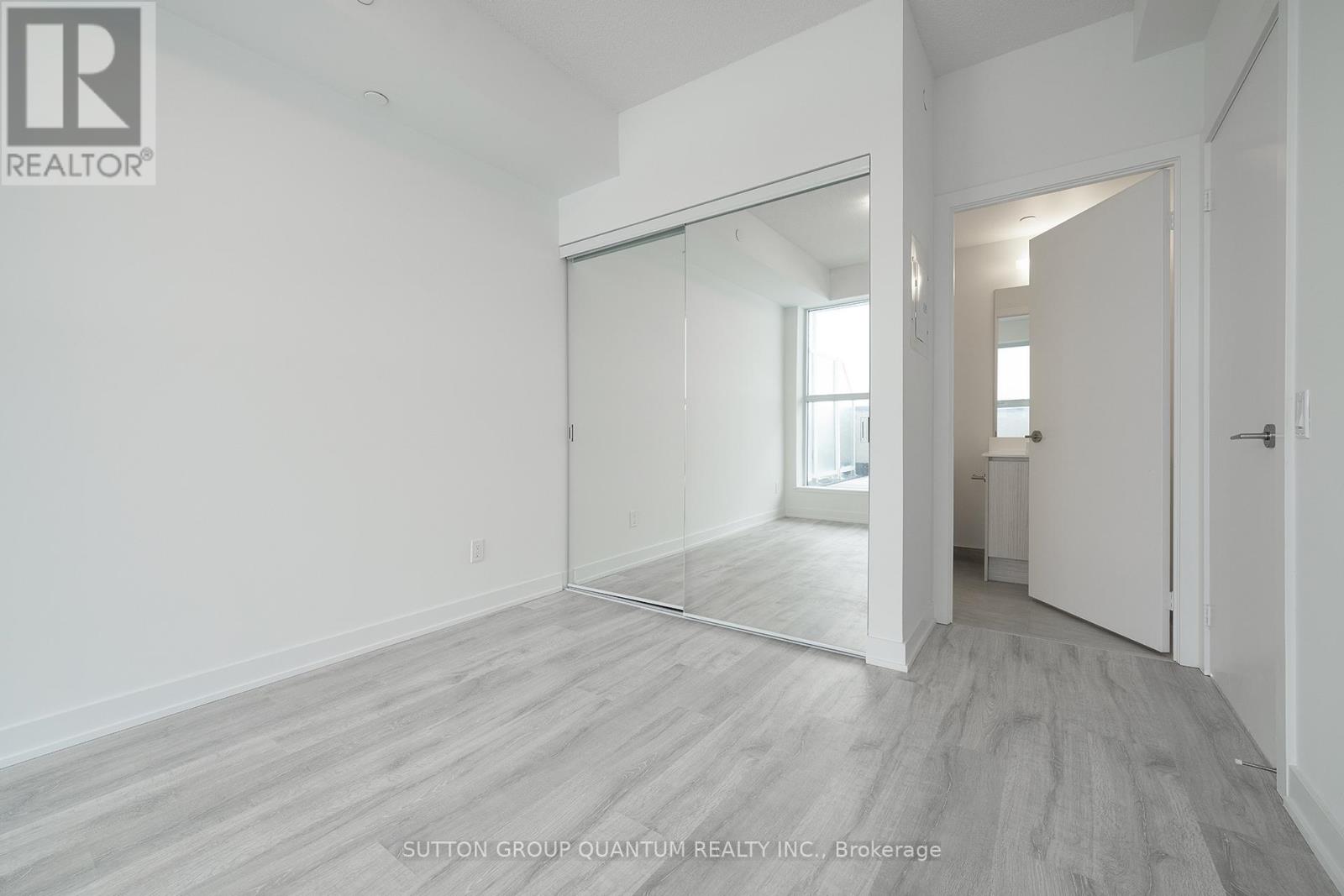 422 - 251 Manitoba Street, Toronto, Ontario  M8Y 0C7 - Photo 9 - W12473903