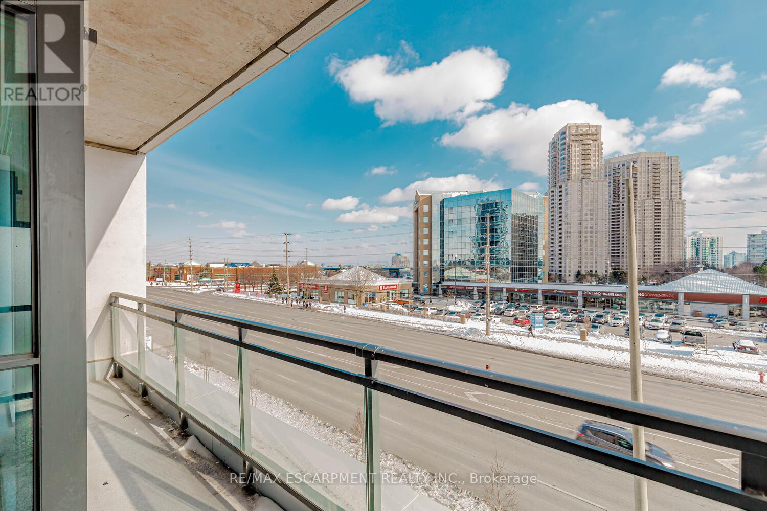 302 - 75 Eglinton Avenue W, Mississauga, Ontario  L5R 0E5 - Photo 24 - W12473953