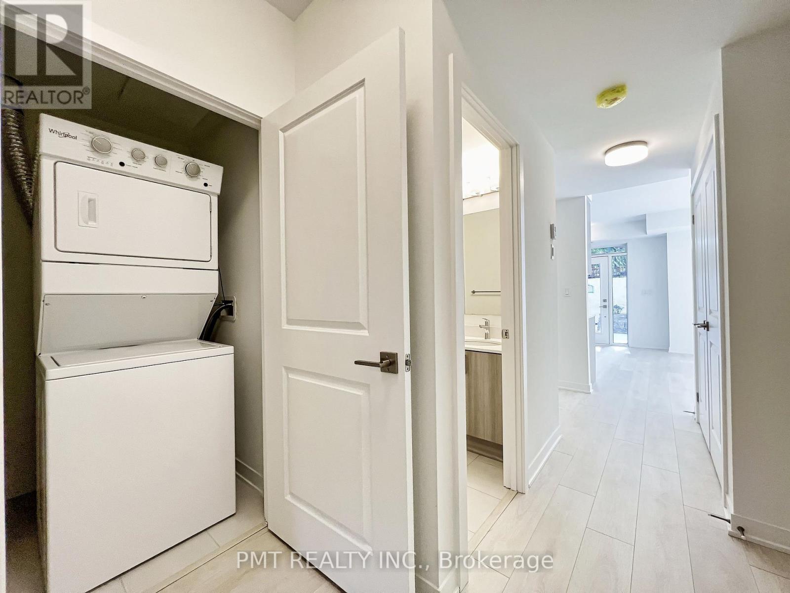 1 - 4045 Hickory Drive, Mississauga, Ontario  L4W 0G6 - Photo 39 - W12473955