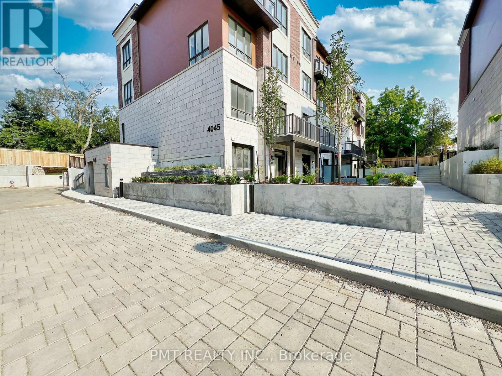 1 - 4045 Hickory Drive, Mississauga, Ontario  L4W 0G6 - Photo 44 - W12473955