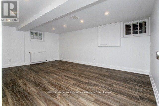 Main - 36 Glenholme Avenue, Toronto, Ontario  M6H 3A9 - Photo 13 - W12473959