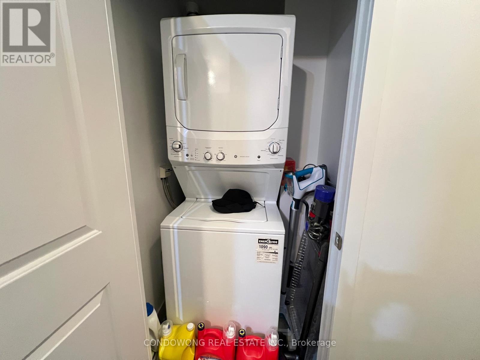 610 - 26 Norton Avenue, Toronto, Ontario  M2N 0H6 - Photo 3 - C12473971