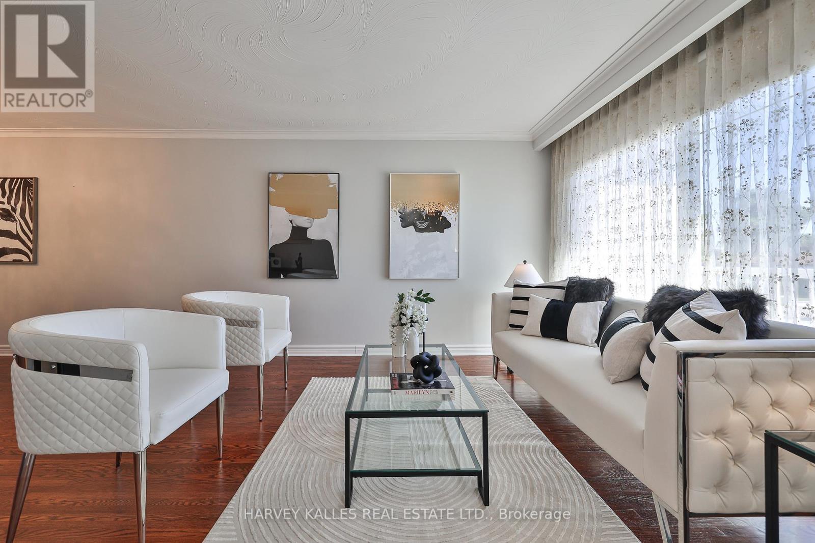 6 Lucifer Drive, Toronto (Pleasant View), Ontario  M2J 4E7 - Photo 2 - C12473975