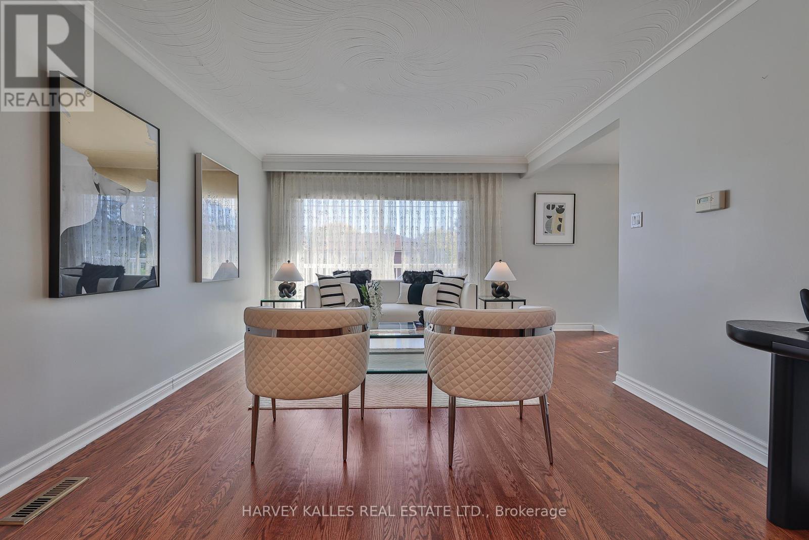 6 Lucifer Drive, Toronto (Pleasant View), Ontario  M2J 4E7 - Photo 4 - C12473975