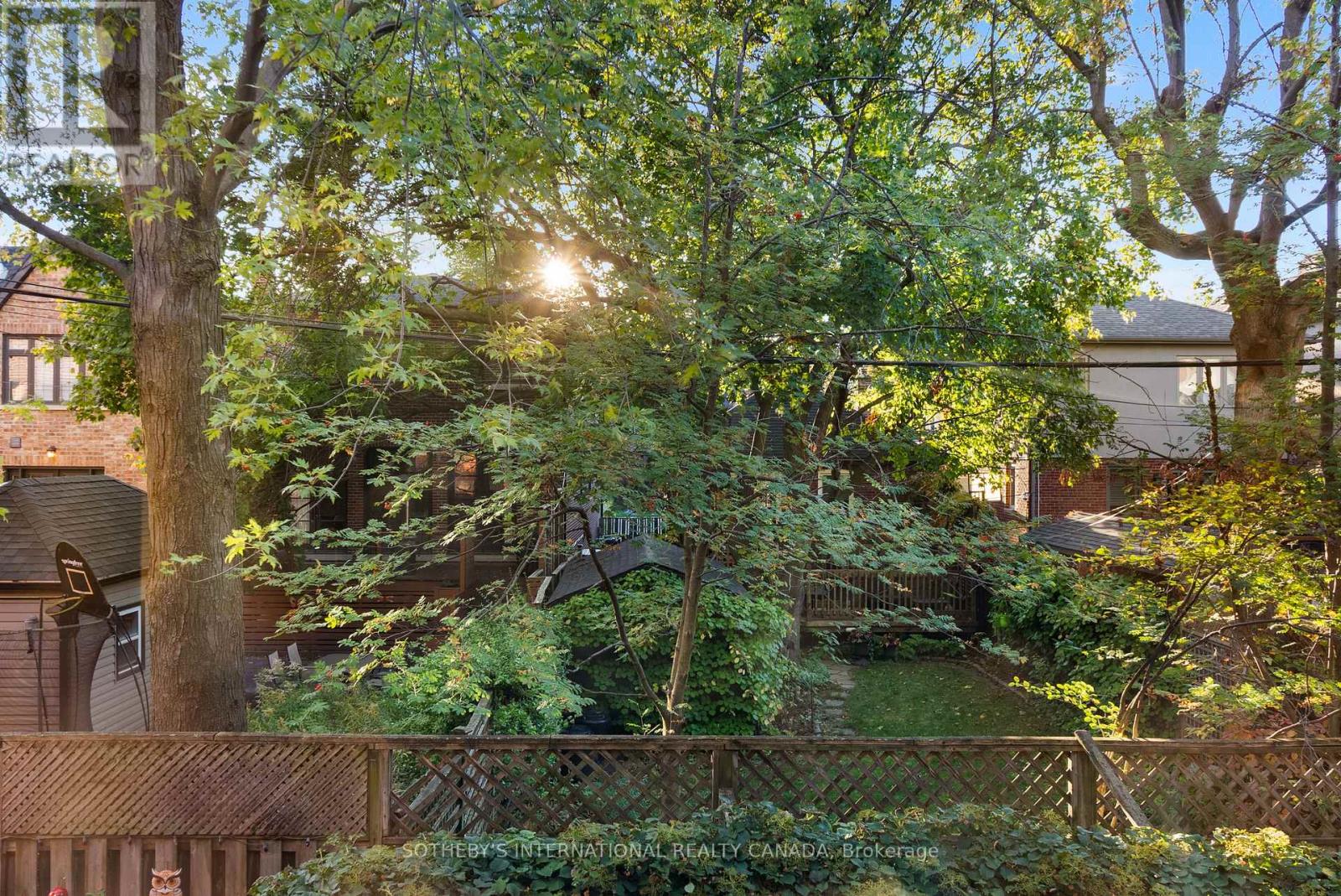 209 - 356 Mcrae Drive, Toronto (Leaside), Ontario  M4G 4G4 - Photo 24 - C12473982