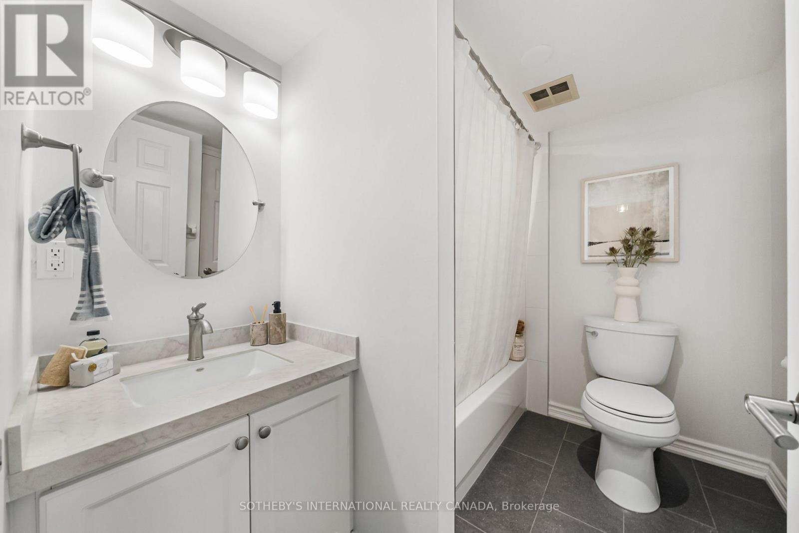 209 - 356 Mcrae Drive, Toronto (Leaside), Ontario  M4G 4G4 - Photo 31 - C12473982