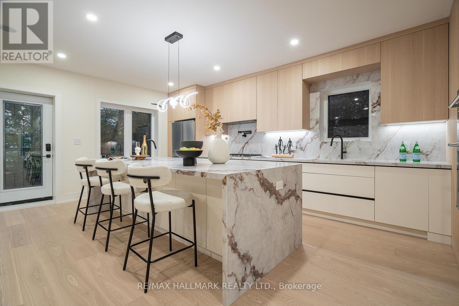 116 Kennard Avenue, Toronto (Bathurst Manor), Ontario  M3H 4M4 - Photo 18 - C12474001