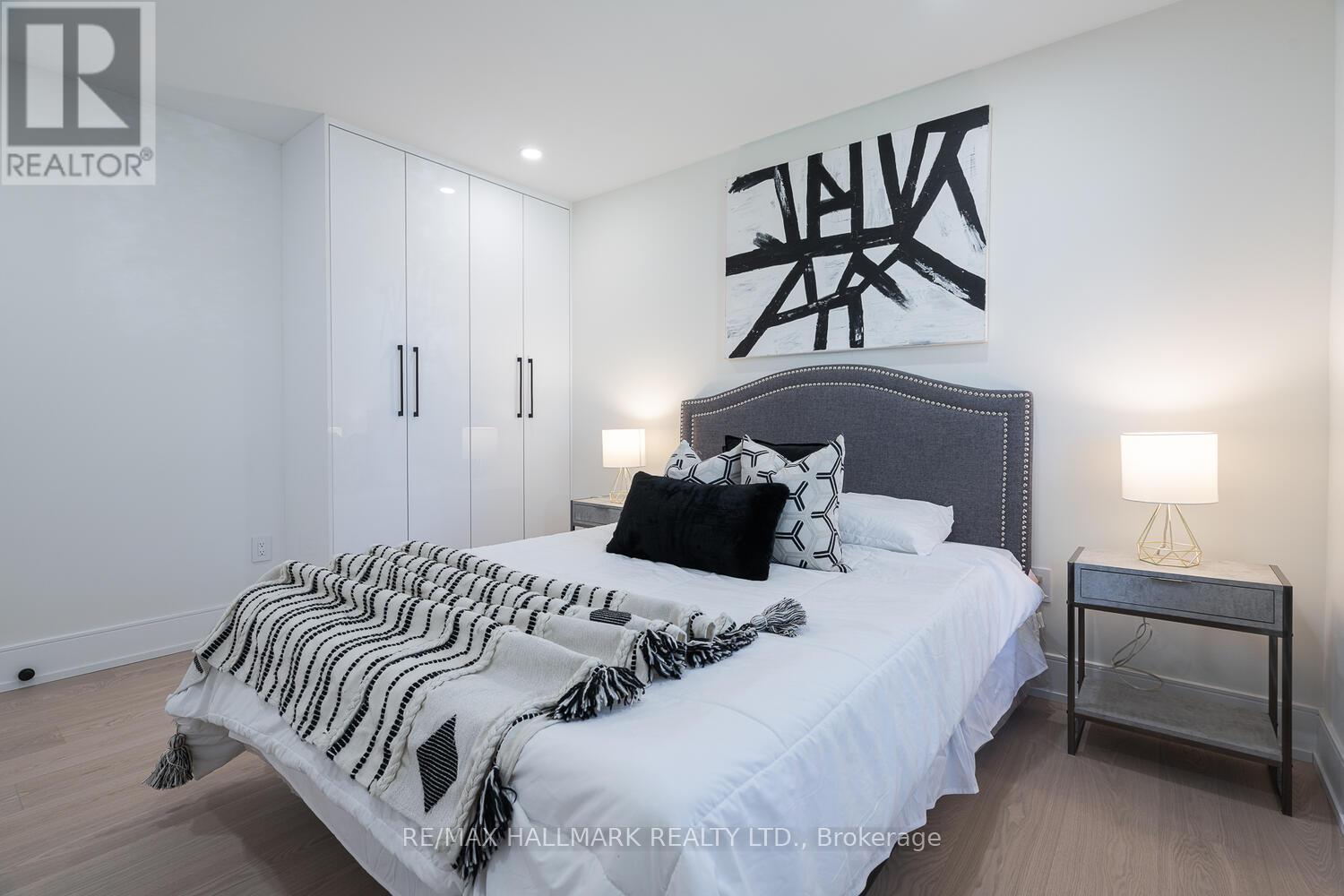 116 Kennard Avenue, Toronto (Bathurst Manor), Ontario  M3H 4M4 - Photo 35 - C12474001