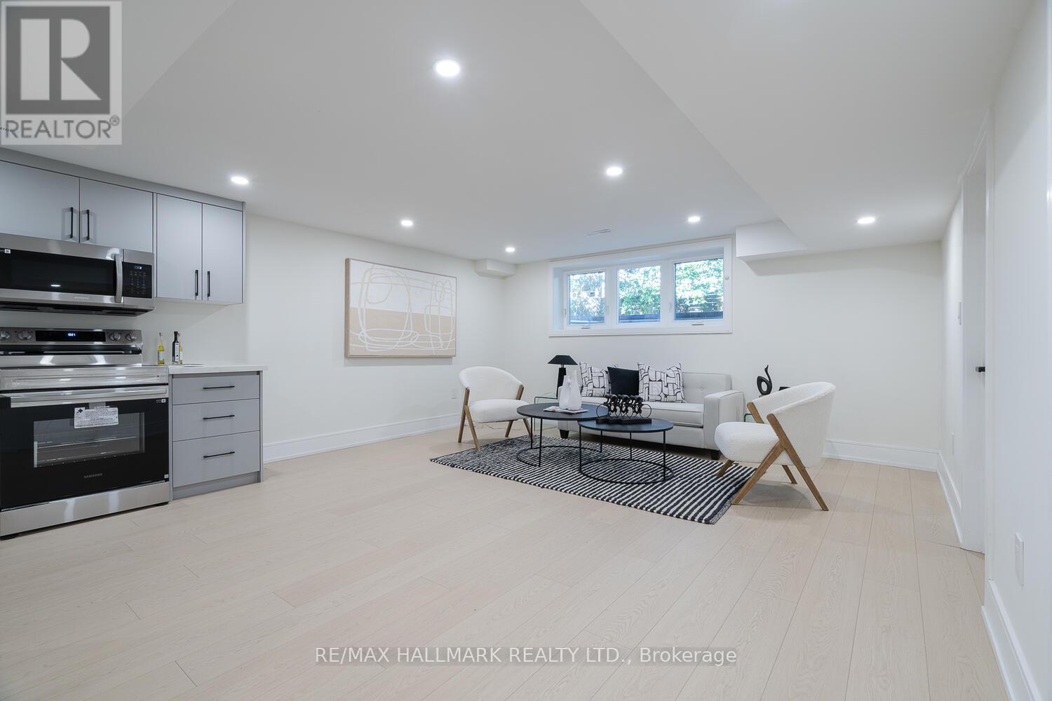 116 Kennard Avenue, Toronto (Bathurst Manor), Ontario  M3H 4M4 - Photo 44 - C12474001