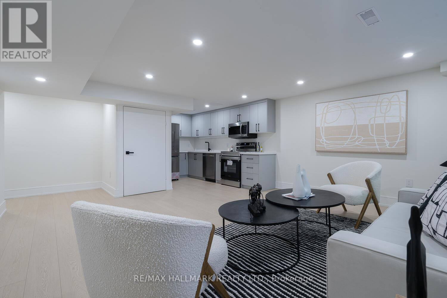 116 Kennard Avenue, Toronto (Bathurst Manor), Ontario  M3H 4M4 - Photo 45 - C12474001