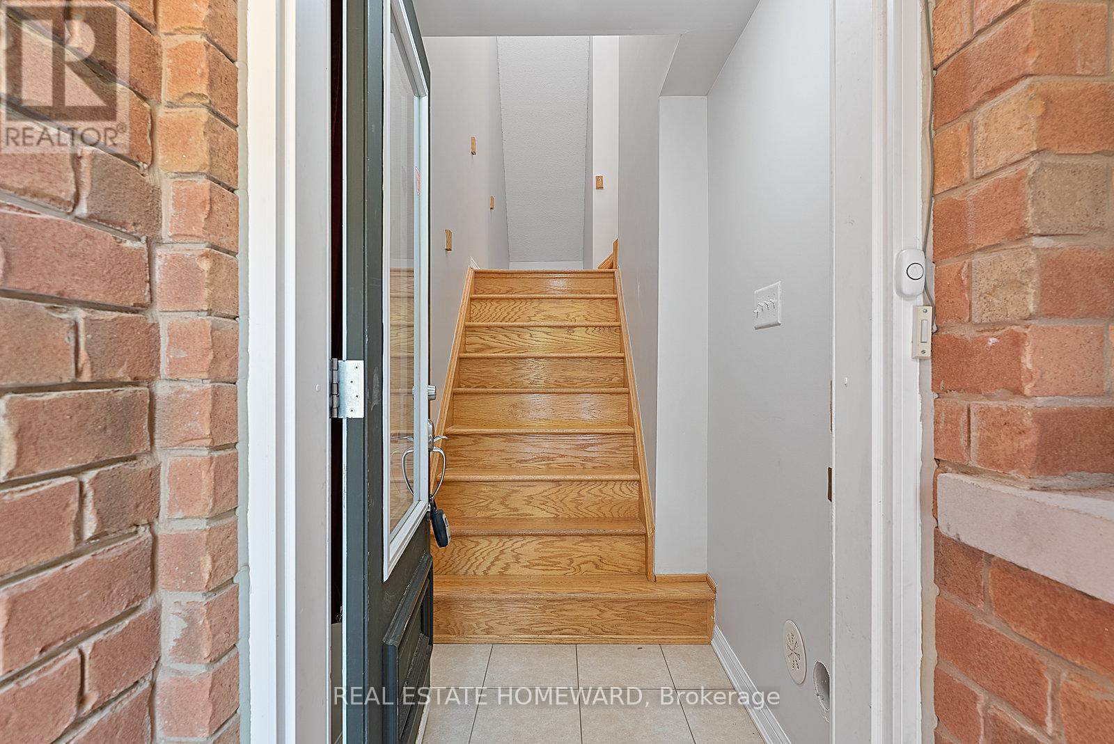 36 Ferguson Street, Toronto, Ontario  M1L 0C2 - Photo 3 - E12473995