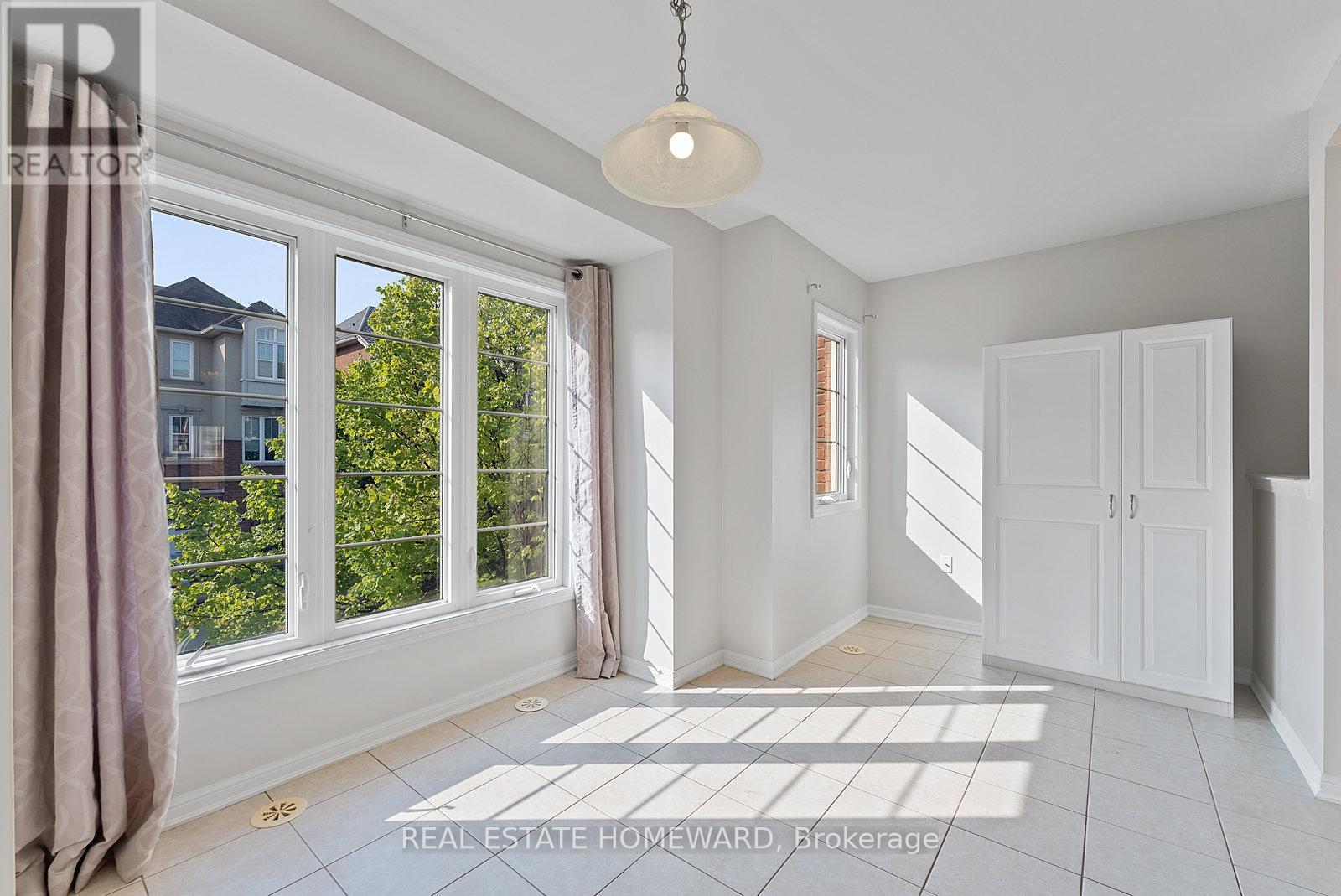 36 Ferguson Street, Toronto, Ontario  M1L 0C2 - Photo 9 - E12473995