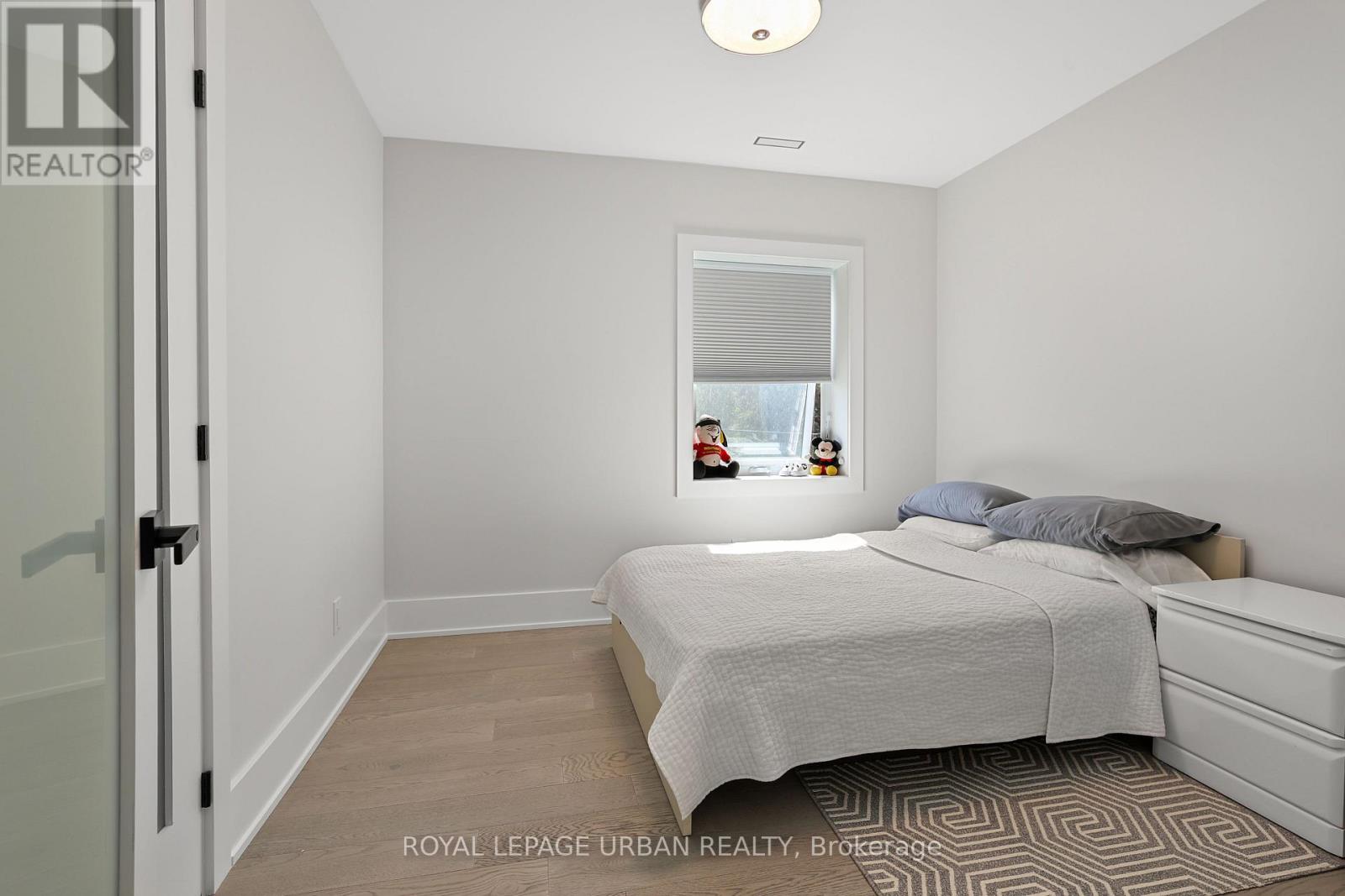 182 Parkview Hill Crescent, Toronto, Ontario  M4B 1R8 - Photo 22 - E12474028